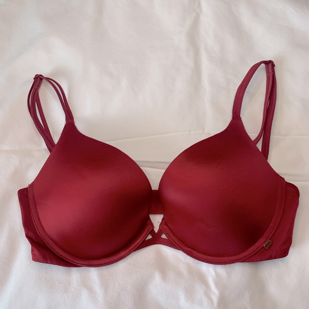 Victoria’s Secret Very Sexy Red Satin Plunge Push Up Bra